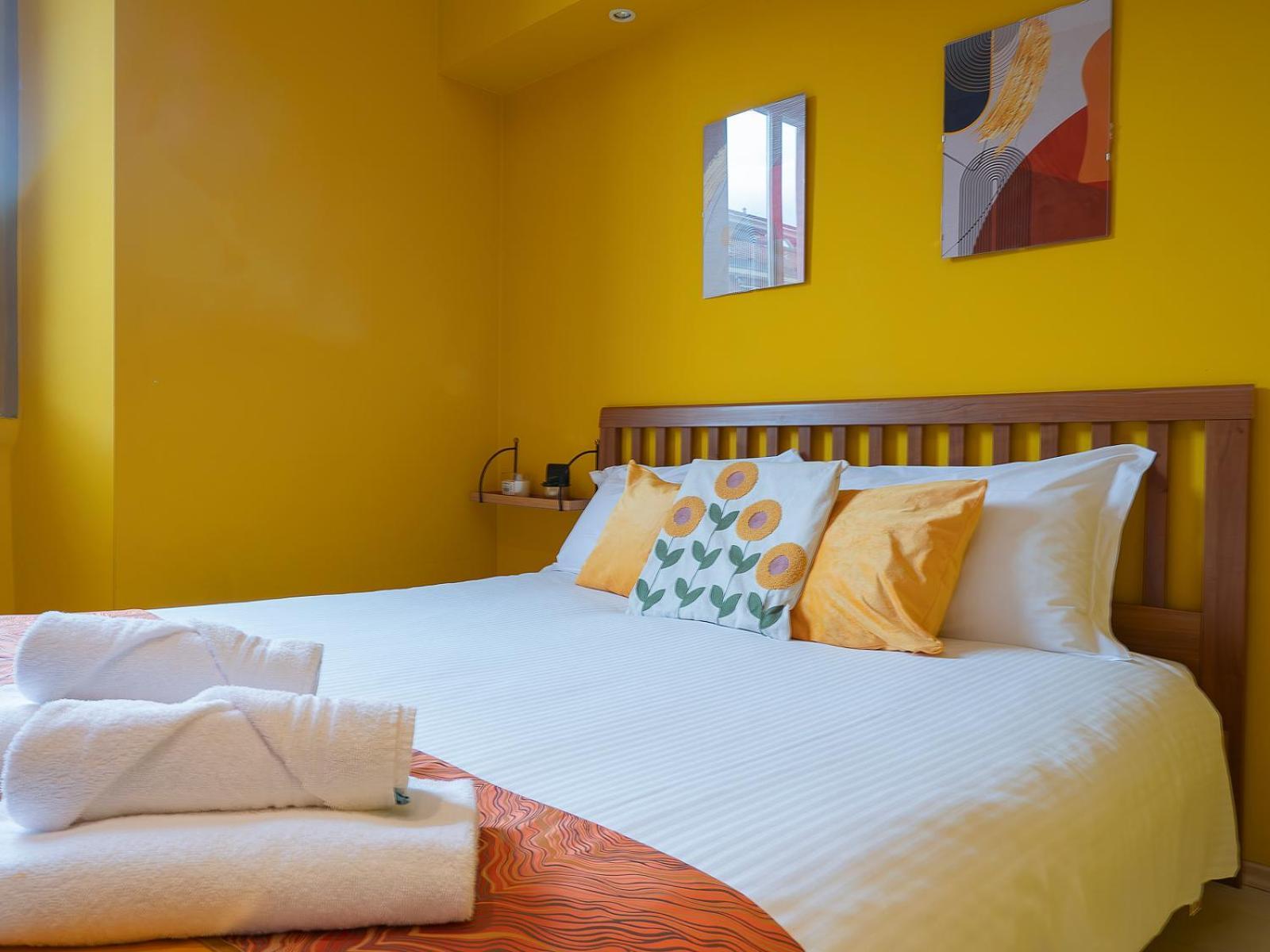 Xenia Apartments - Colorful Apartment In Fiera Area Milán Exteriér fotografie